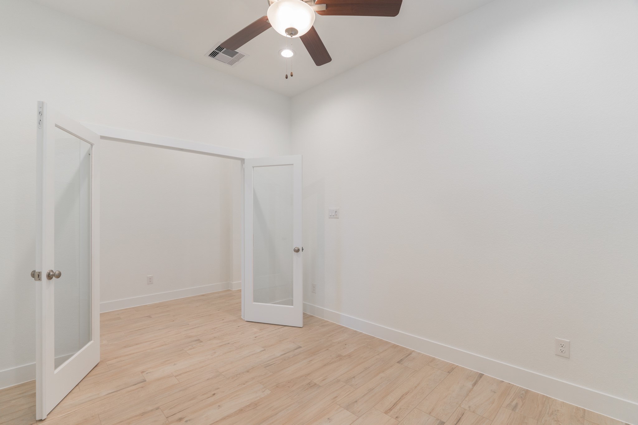 10747 Pine Pink Property Photo 10