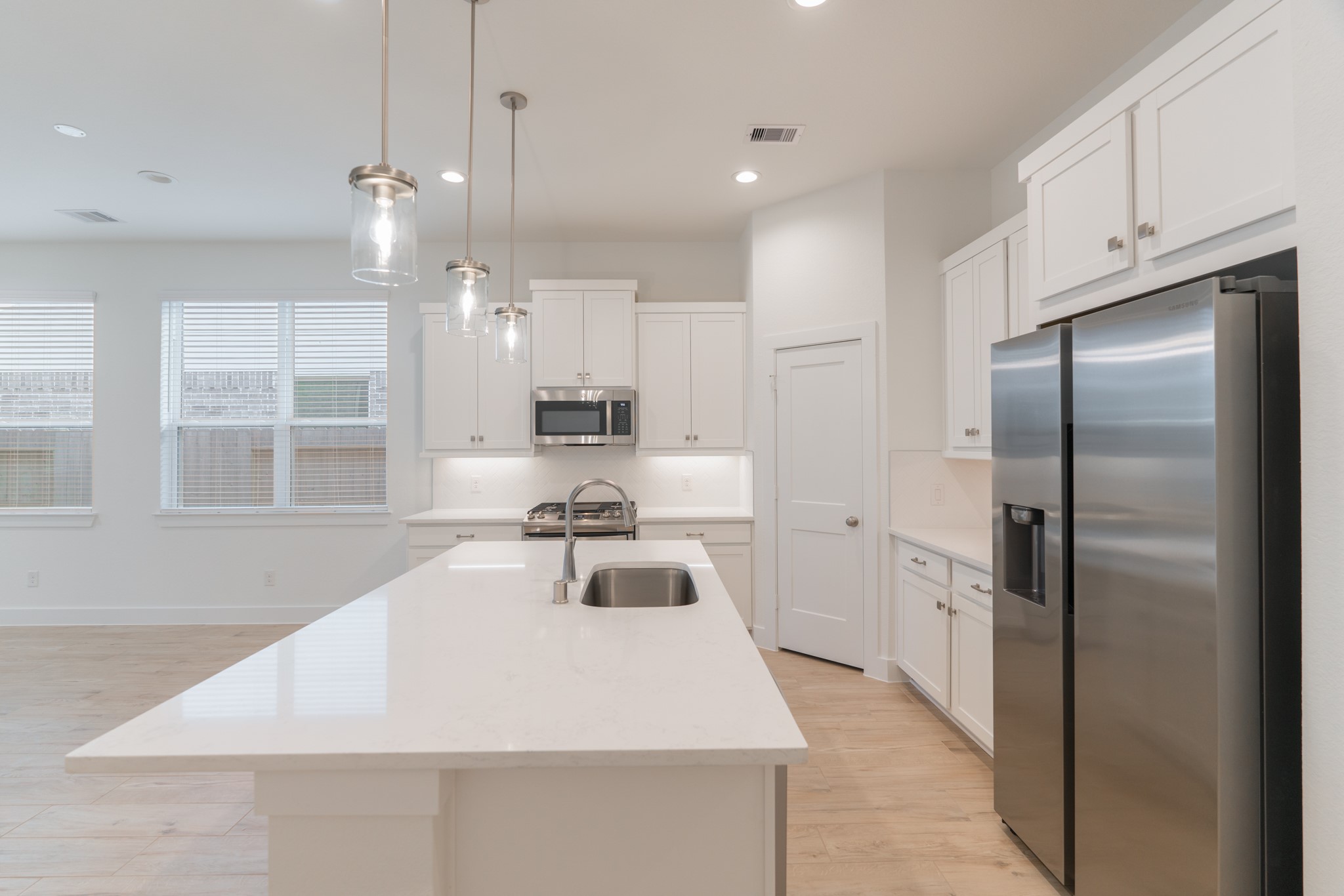 10747 Pine Pink Property Photo 30