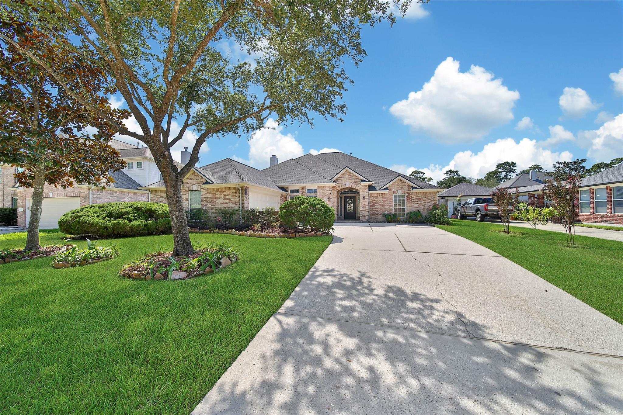 5918 Greenway Manor Lane, Spring Tx 77373 Property Photo 1