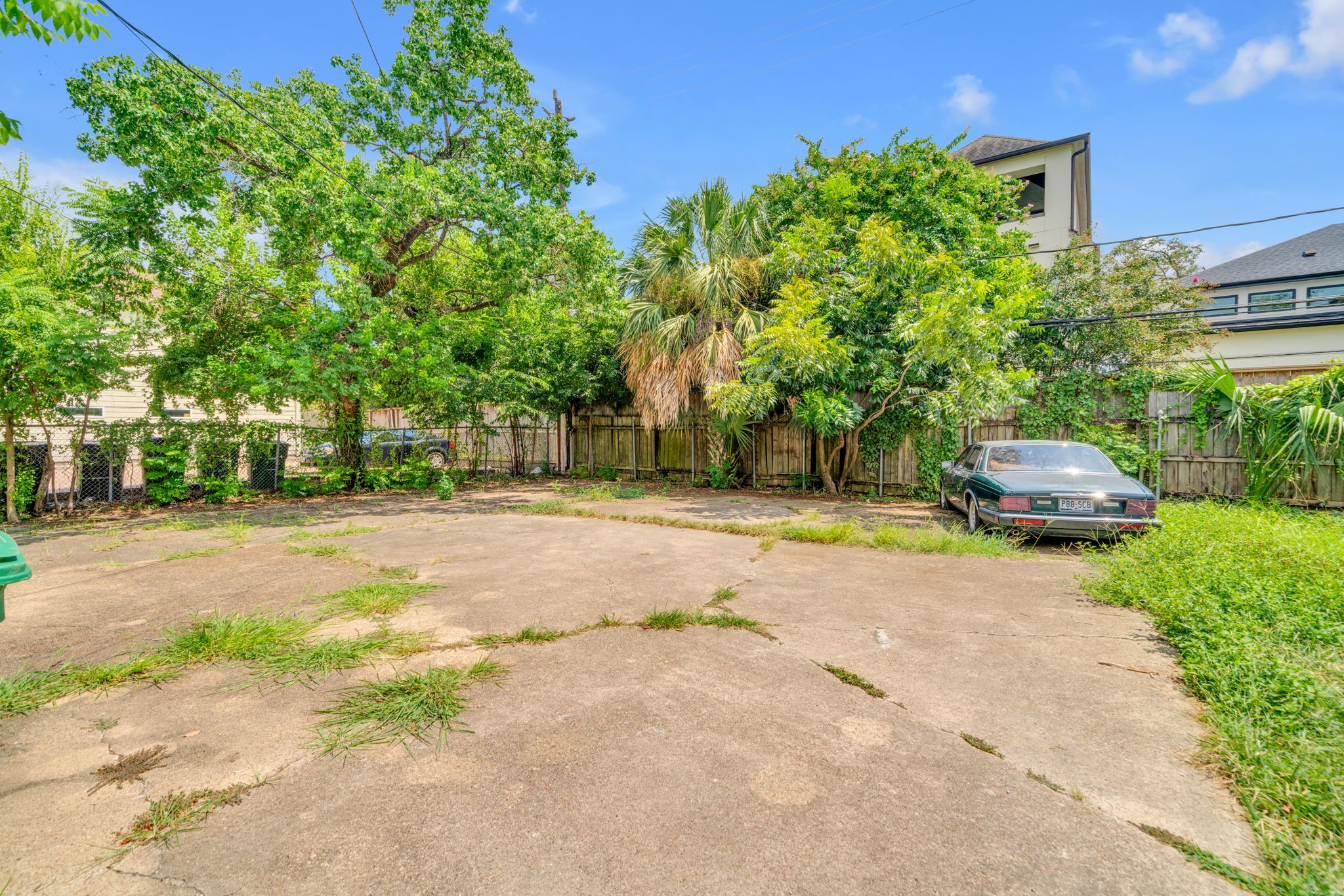 1939 Richmond Avenue 2 Property Photo 13