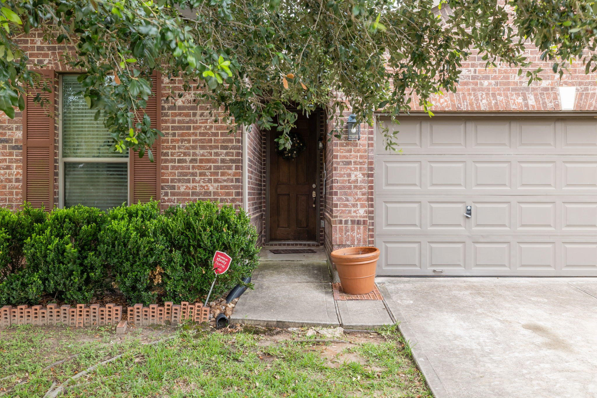 21419 Biscayne Valley Lane Property Photo 4