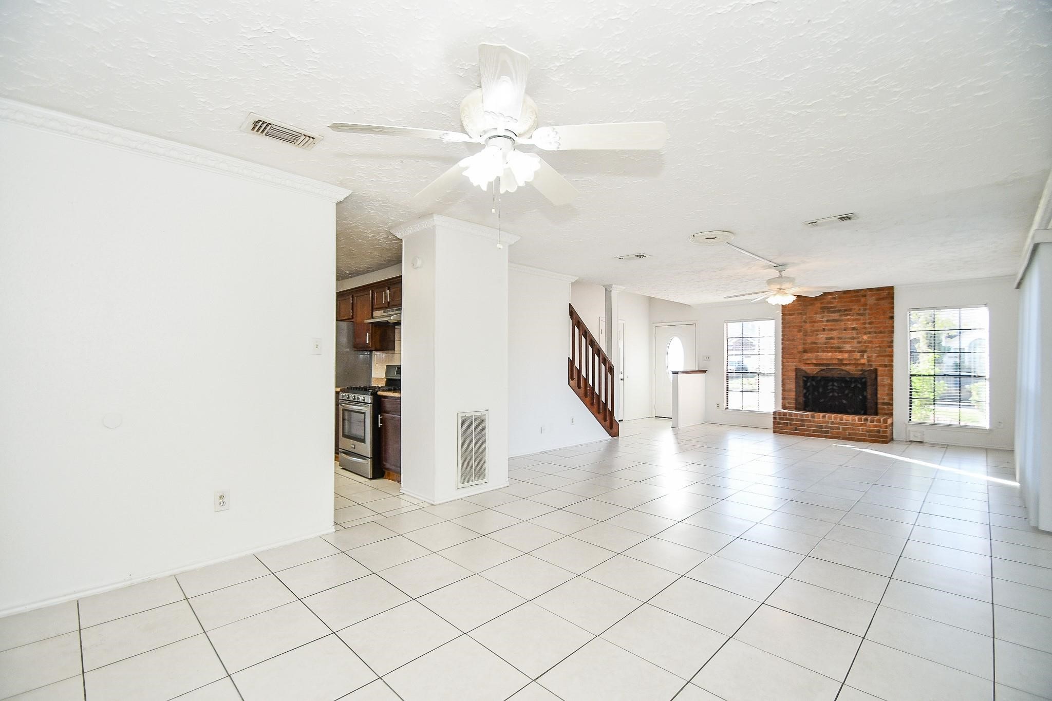 12311 Grove Meadow Drive Property Photo 6