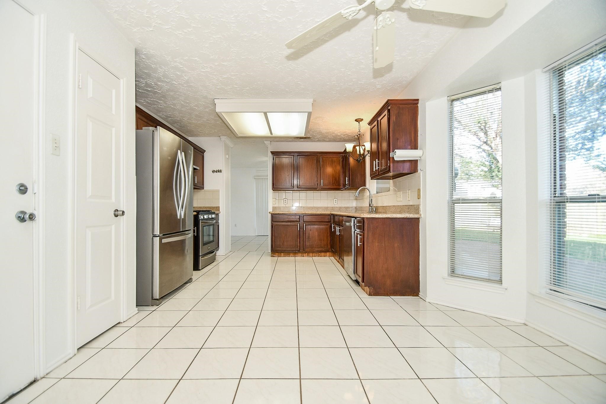 12311 Grove Meadow Drive Property Photo 13