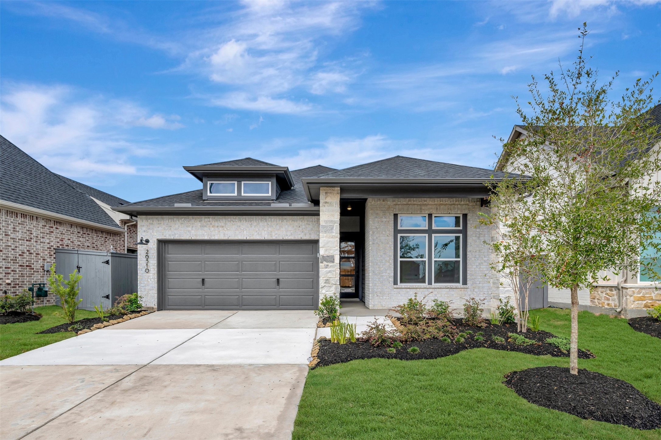 26510 Delightful Drive Property Photo 2