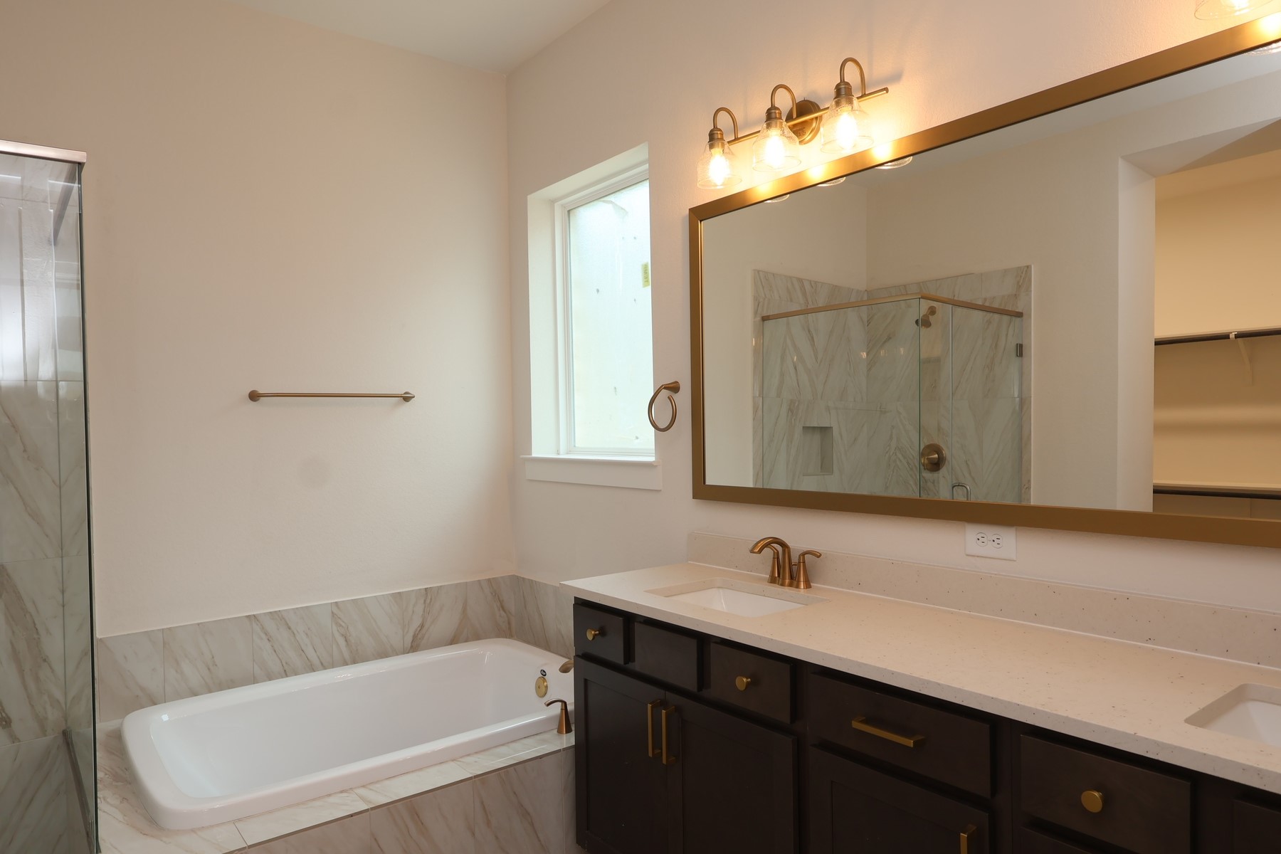 26510 Delightful Drive Property Photo 13