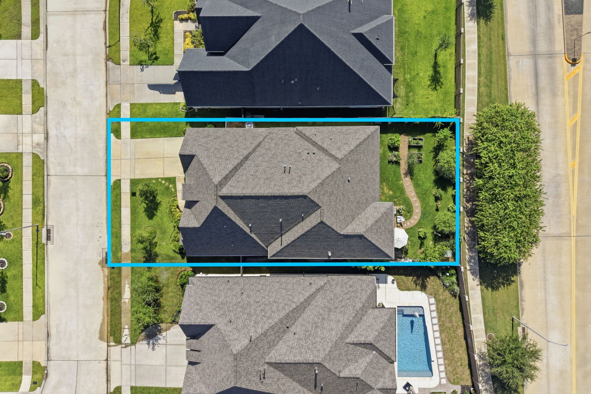 19211 Filly Park Circle Property Photo 38