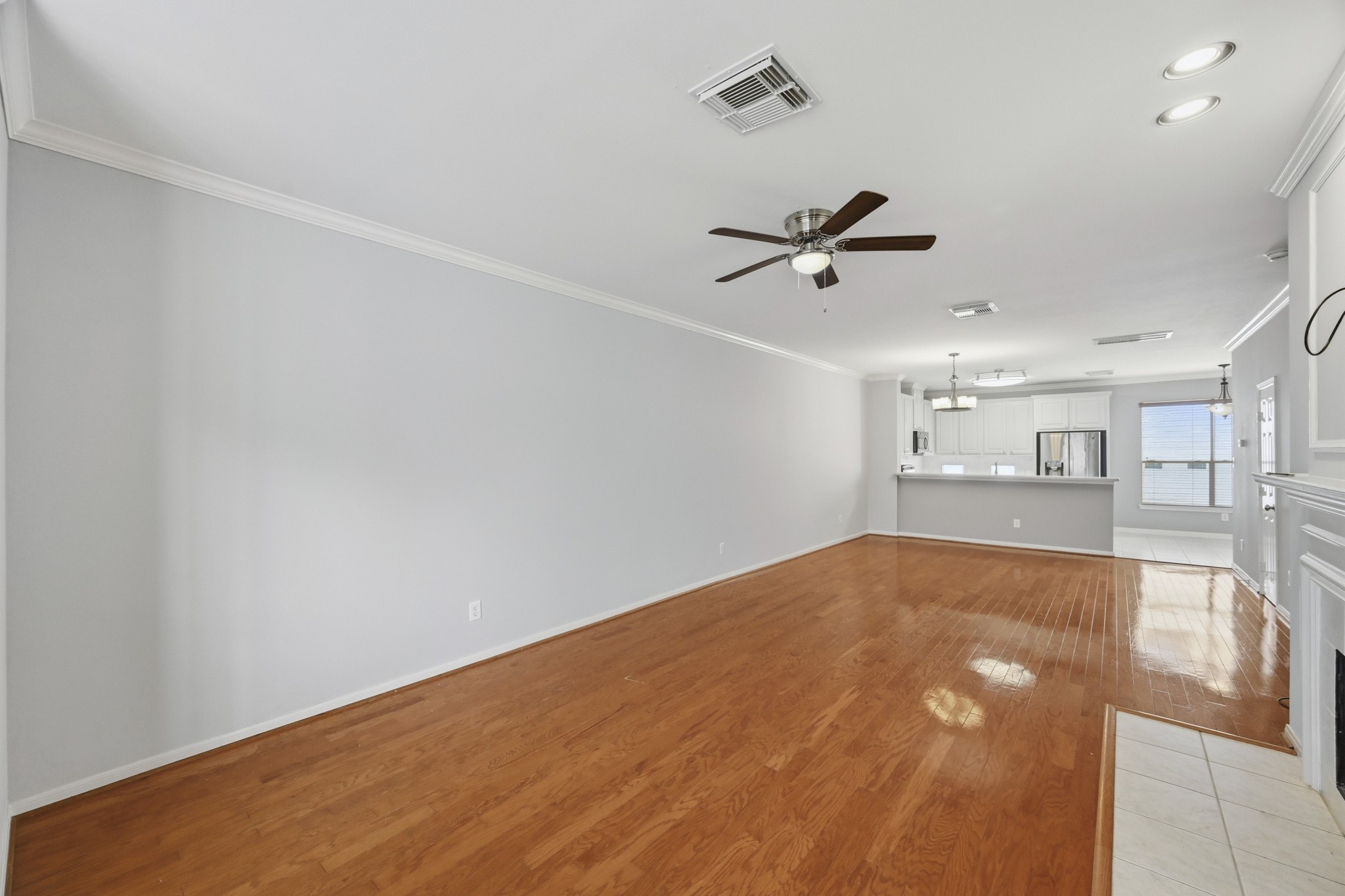 2913 Crawford Street Property Photo 17