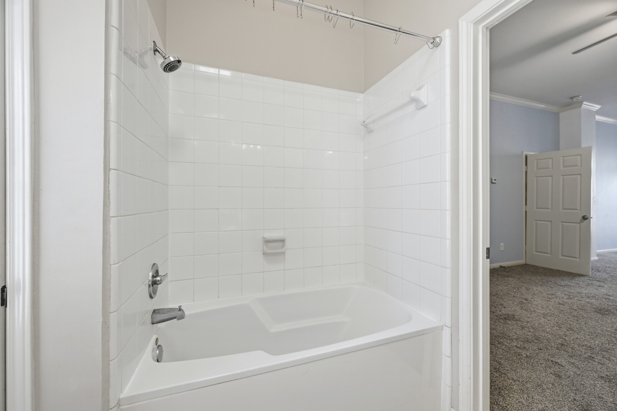2913 Crawford Street Property Photo 25