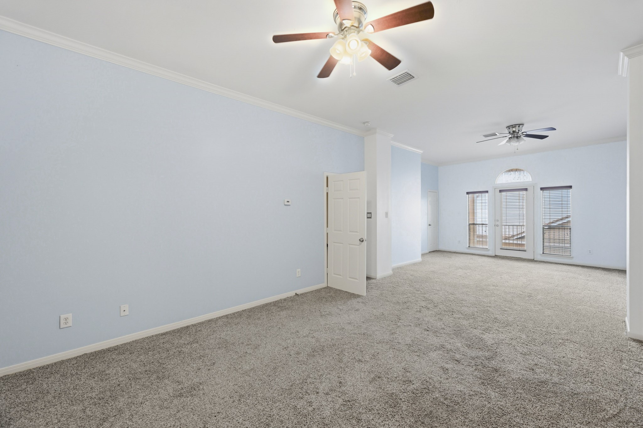 2913 Crawford Street Property Photo 27
