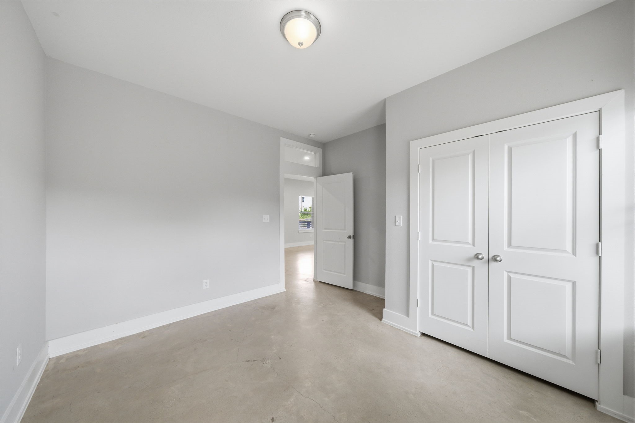 603 Edgewood Street B Property Photo 11