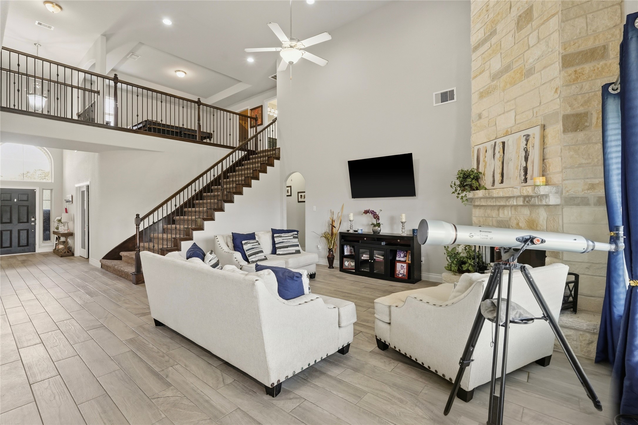 10311 Silver Shield Way Property Photo 8