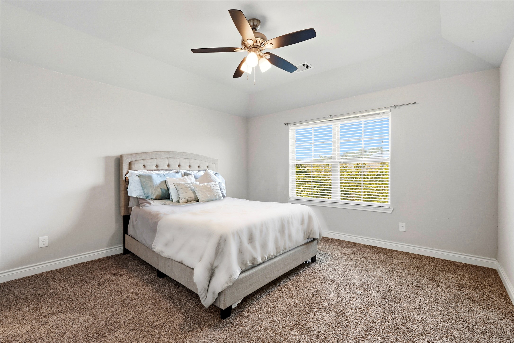 10311 Silver Shield Way Property Photo 17