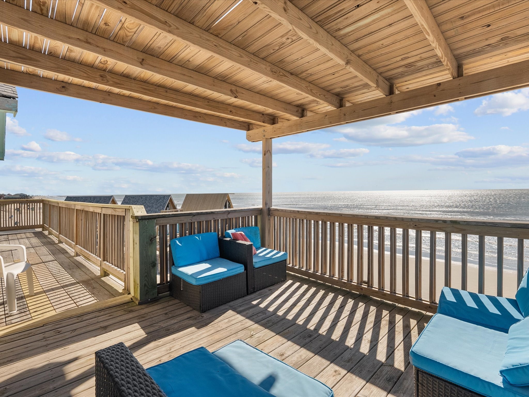 111 Beach Drive Property Photo