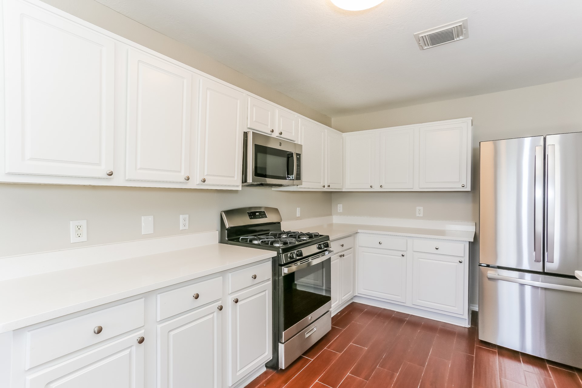 22910 Twisting Pine Drive Property Photo 10