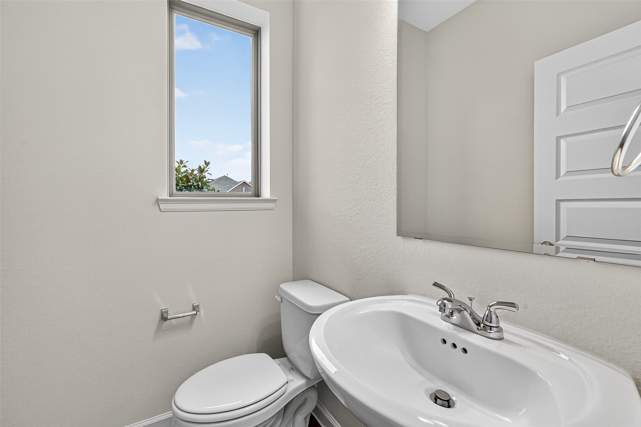 5019 Bowen Prairie Drive Property Photo 20