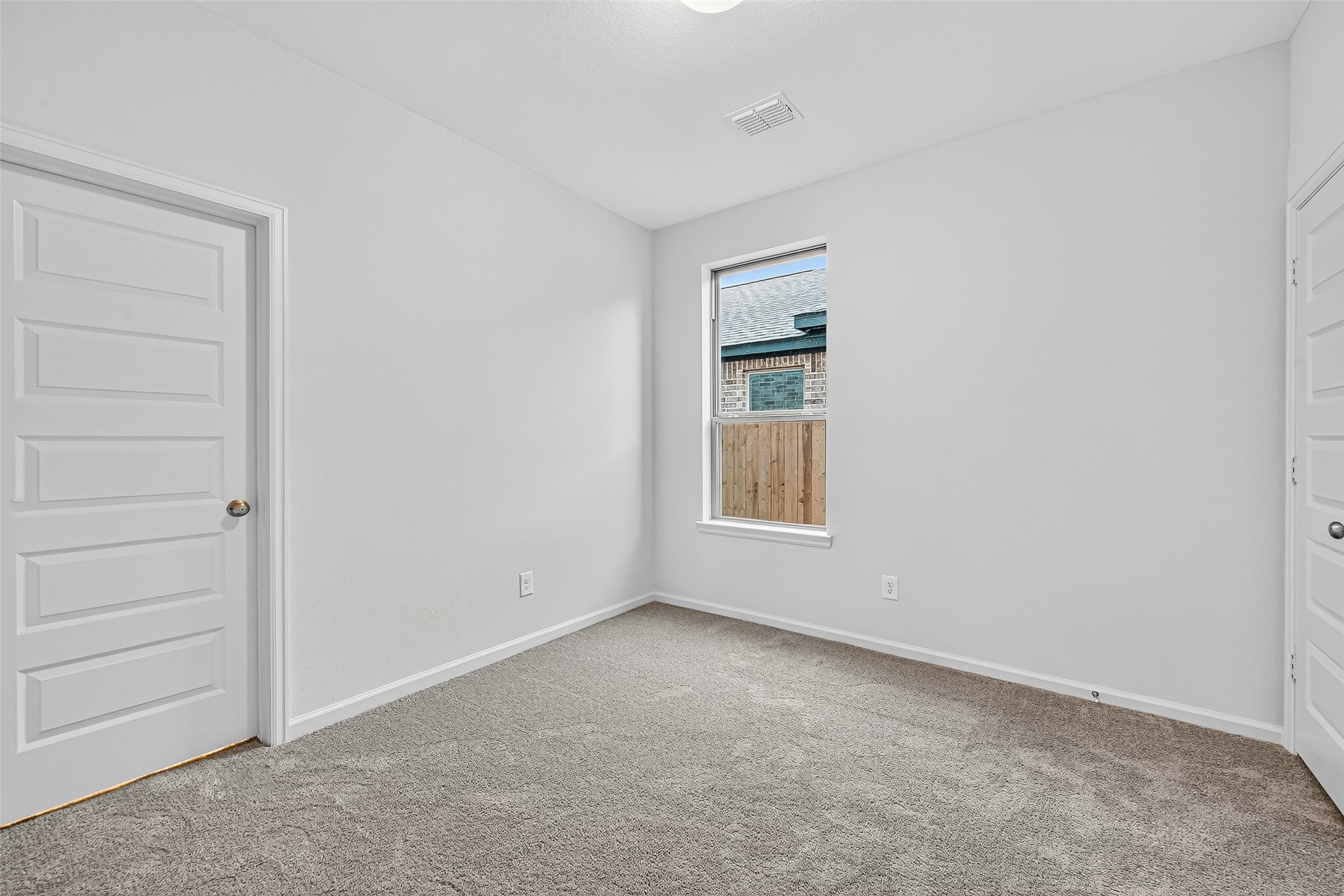 5019 Bowen Prairie Drive Property Photo 35