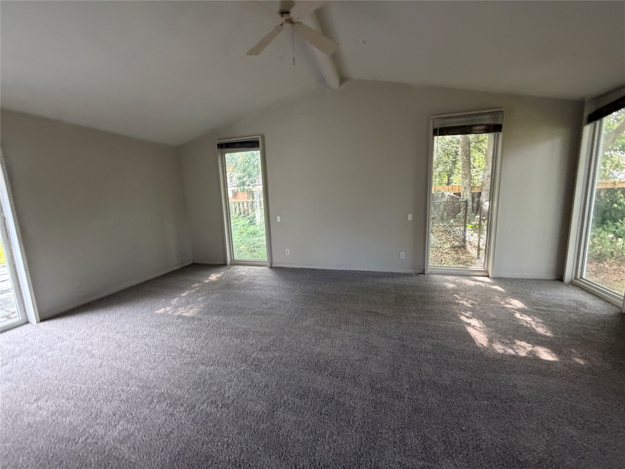 3755 Long Avenue Property Photo 3