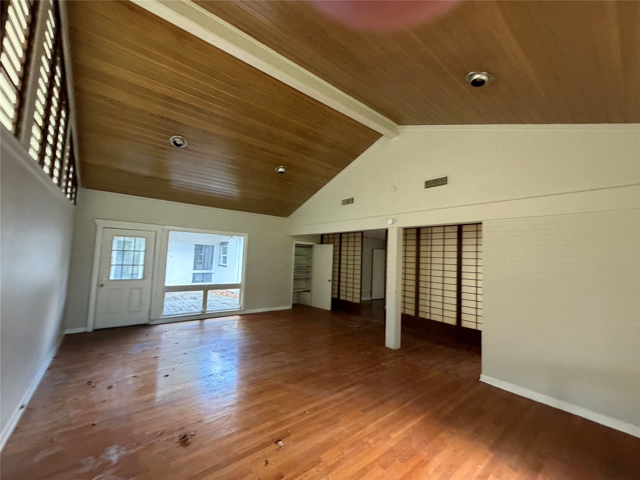 3755 Long Avenue Property Photo 11