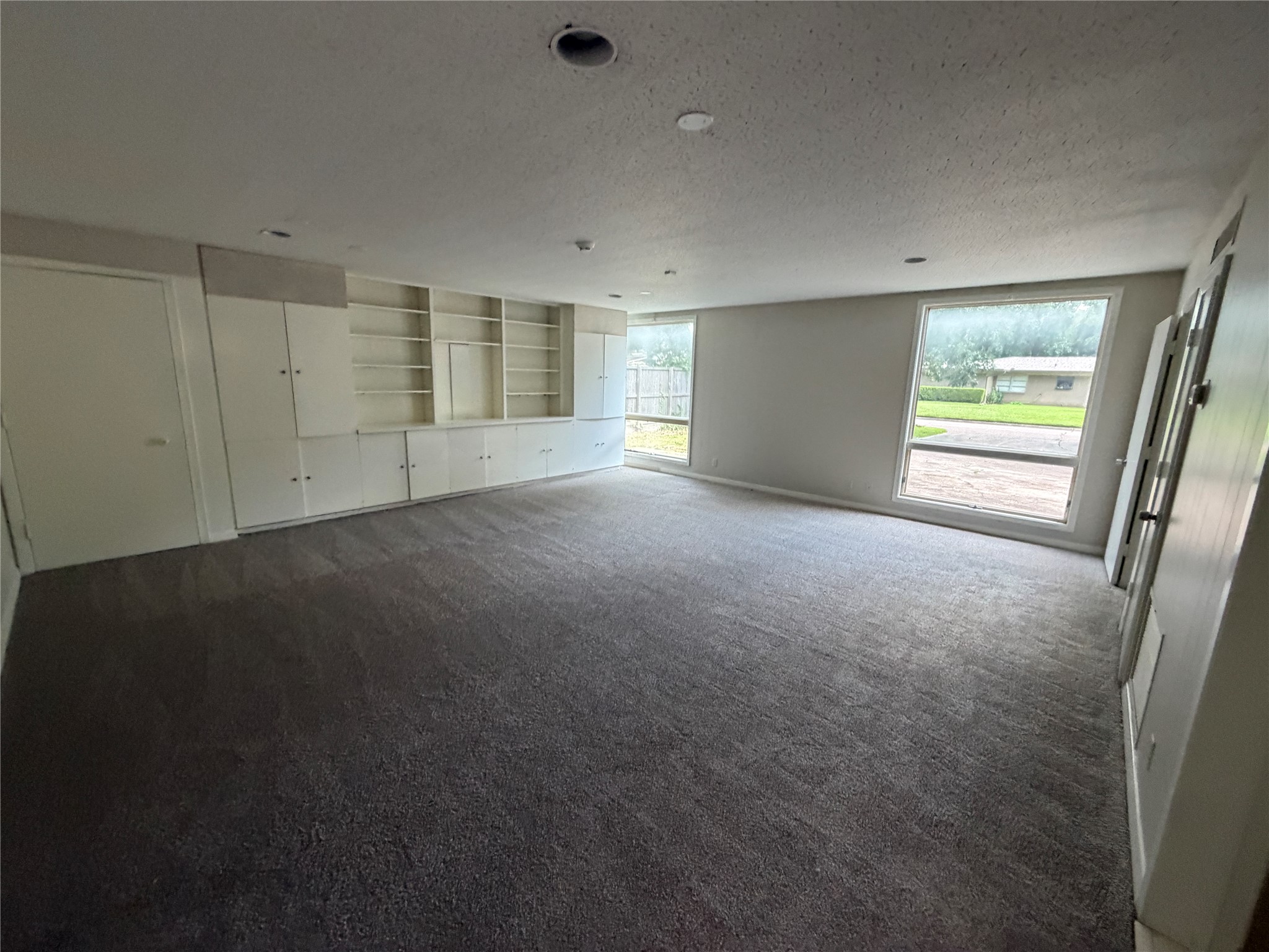 3755 Long Avenue Property Photo 13
