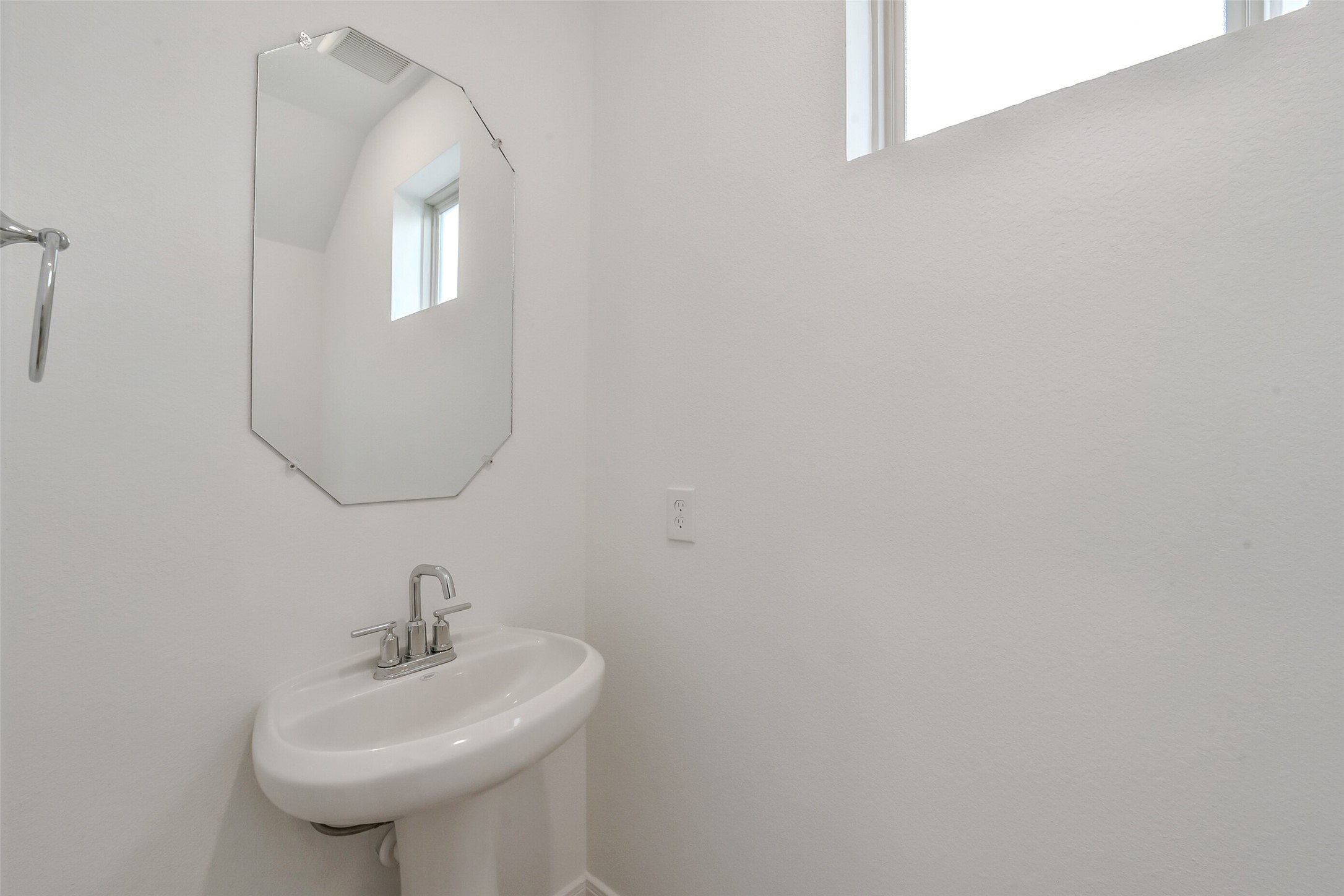 4210 Helmside Lane Property Photo 25
