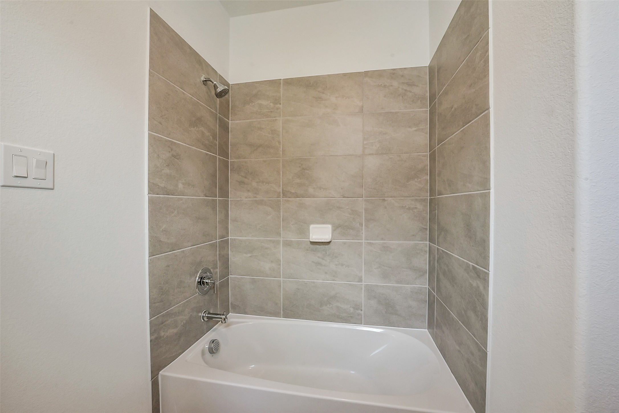 4210 Helmside Lane Property Photo 37