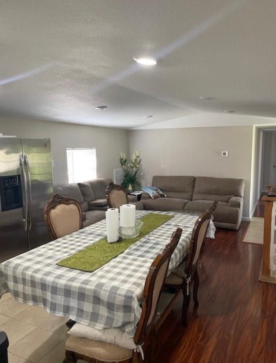 17520 Julia Avenue Property Photo 7