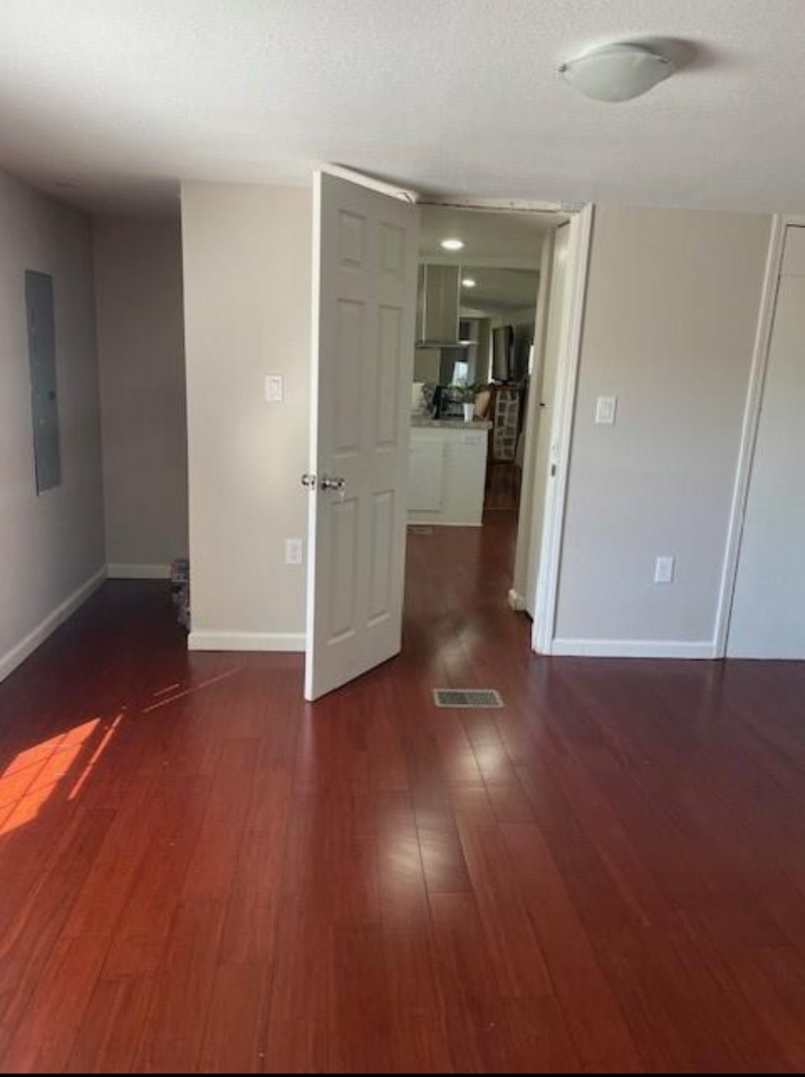 17520 Julia Avenue Property Photo 10