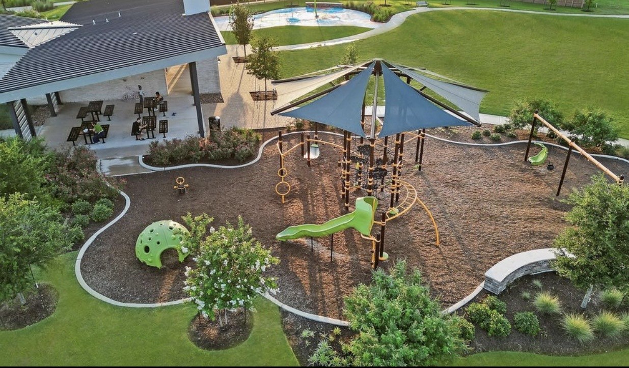 3523 Goldfinch Woods Drive Property Photo 15