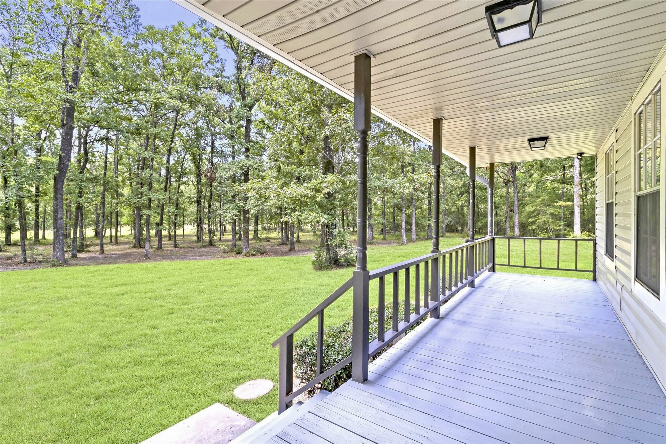 387 Hackberry Dr Property Photo 7