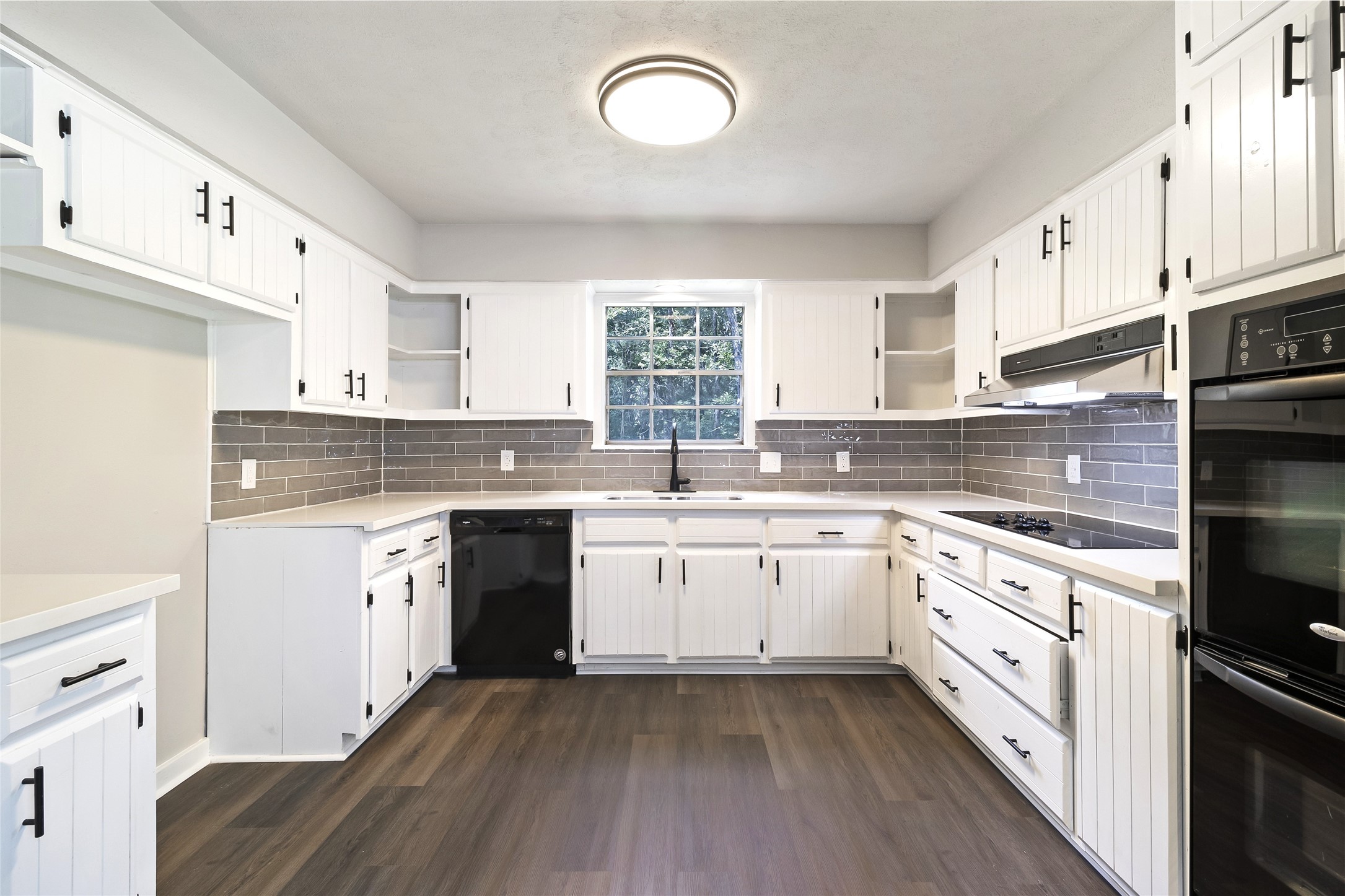 387 Hackberry Dr Property Photo 17