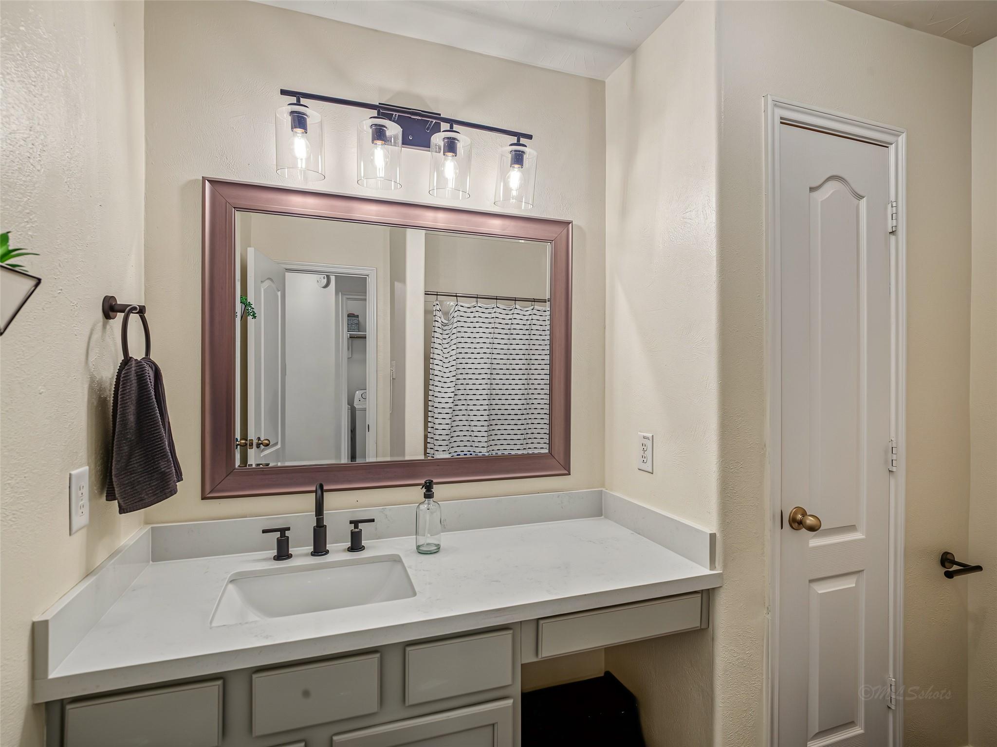 3210 Sabine Spring Lane Property Photo 22