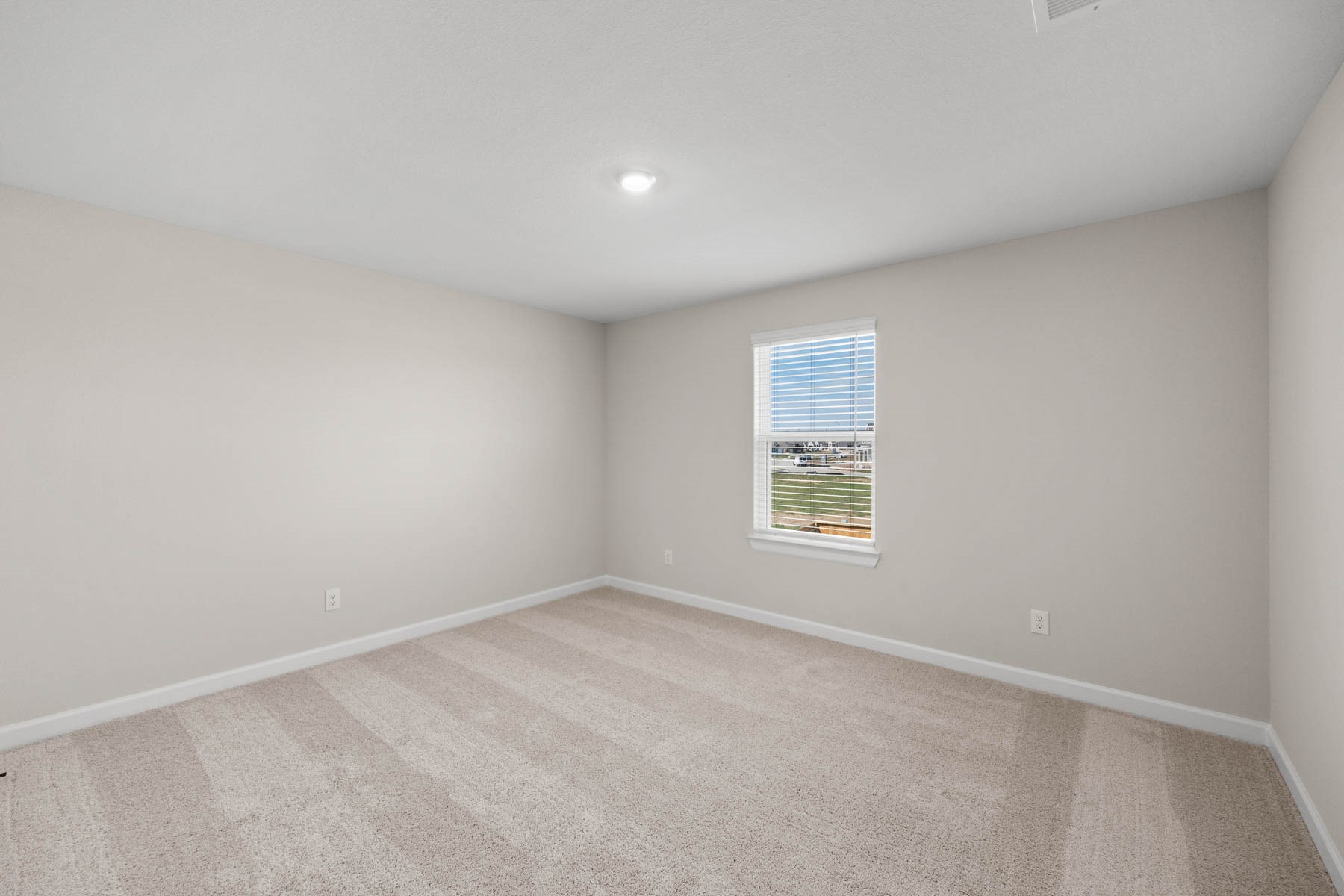 3004 Seaside Cove Court Property Photo 14