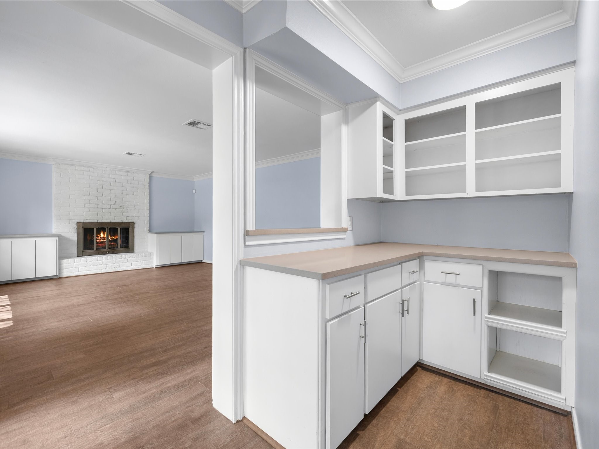 6515 Apple Valley Lane Property Photo 13