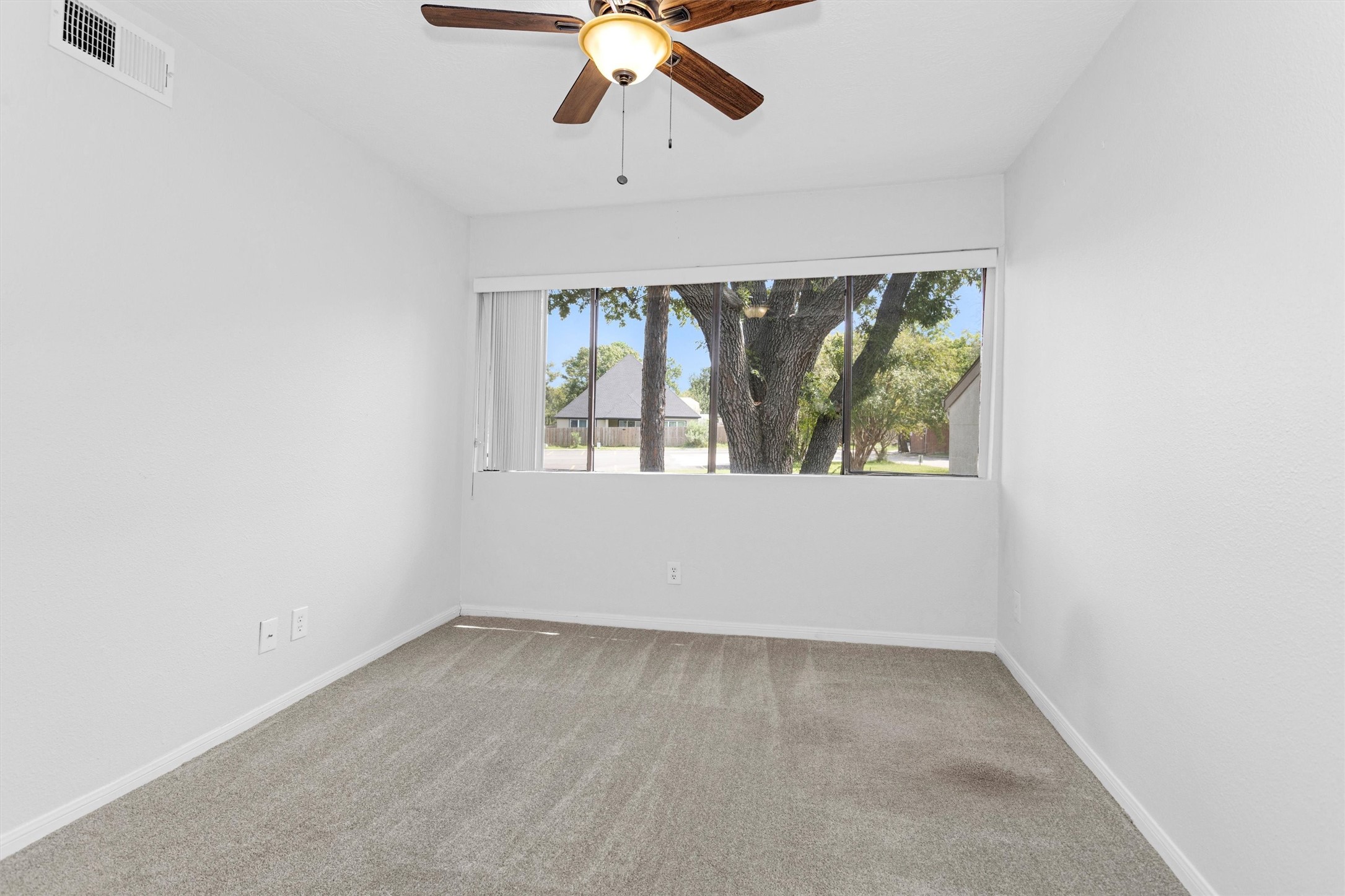 12100 Melville Drive 708g Property Photo 15