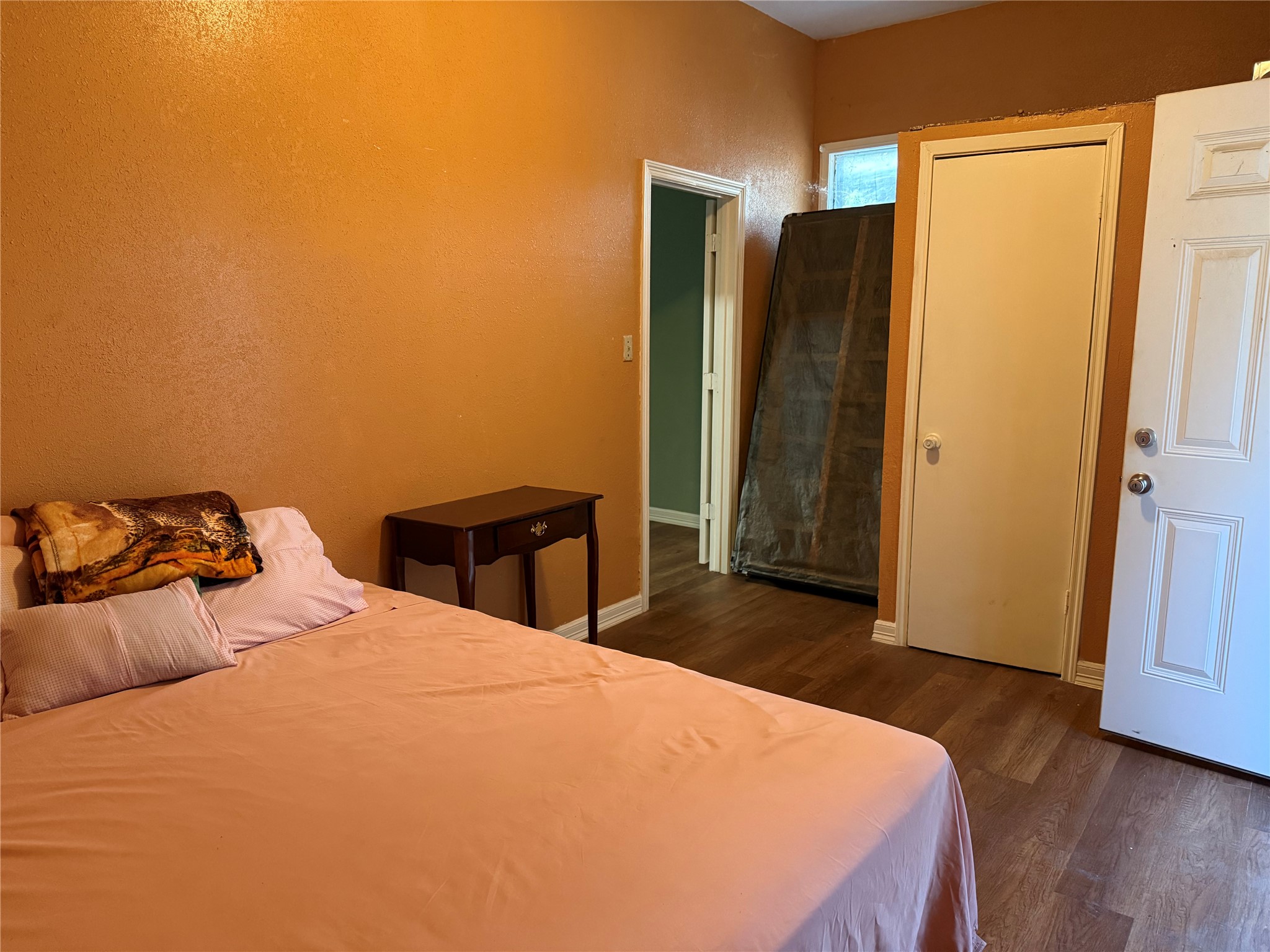 6325 Cullen Boulevard Property Photo 11