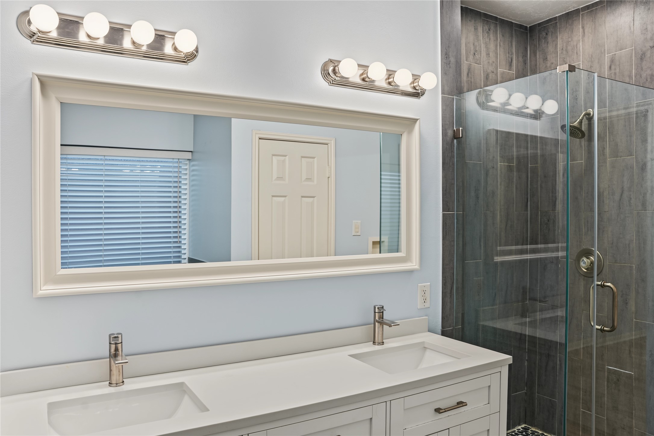 3603 Wild Berry Court Property Photo 17