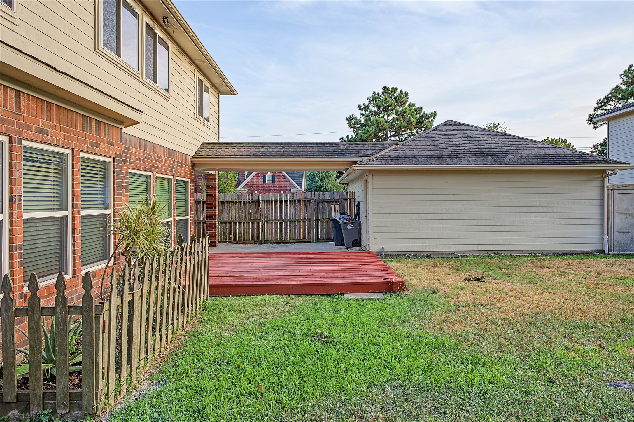 3603 Wild Berry Court Property Photo 29