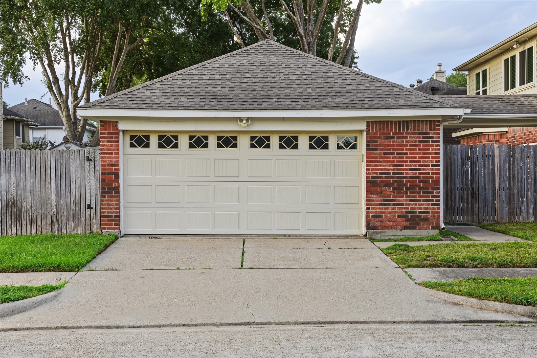 3603 Wild Berry Court Property Photo 34
