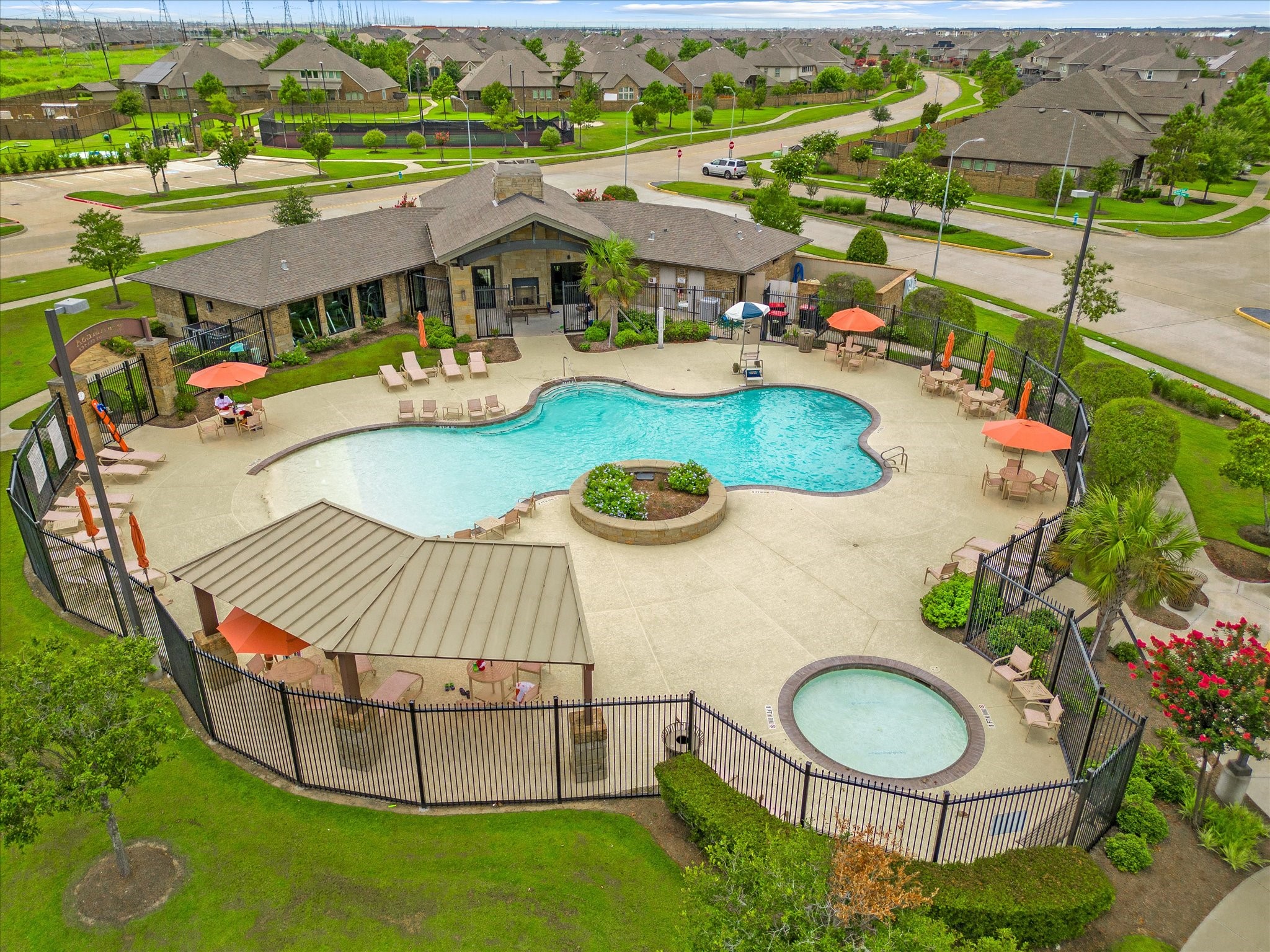 9510 Jayci Hills Lane Property Photo 40