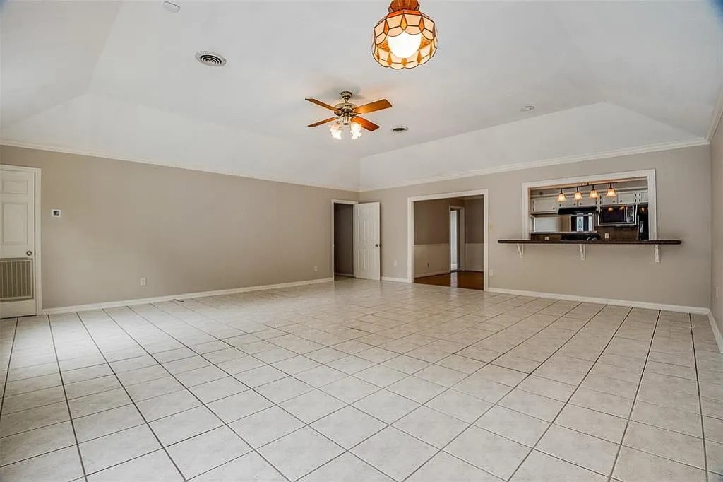 2322 Ansbury Drive Property Photo 11