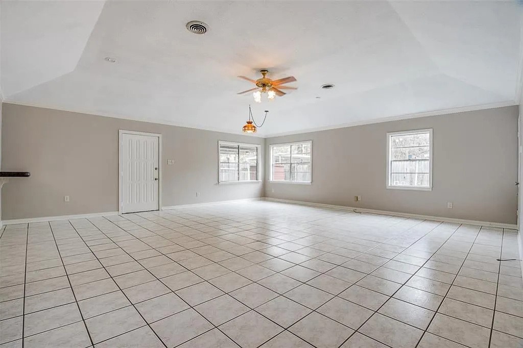 2322 Ansbury Drive Property Photo 12