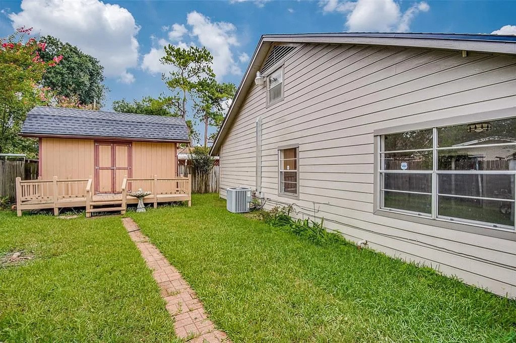 2322 Ansbury Drive Property Photo 23