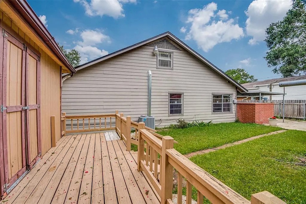 2322 Ansbury Drive Property Photo 24