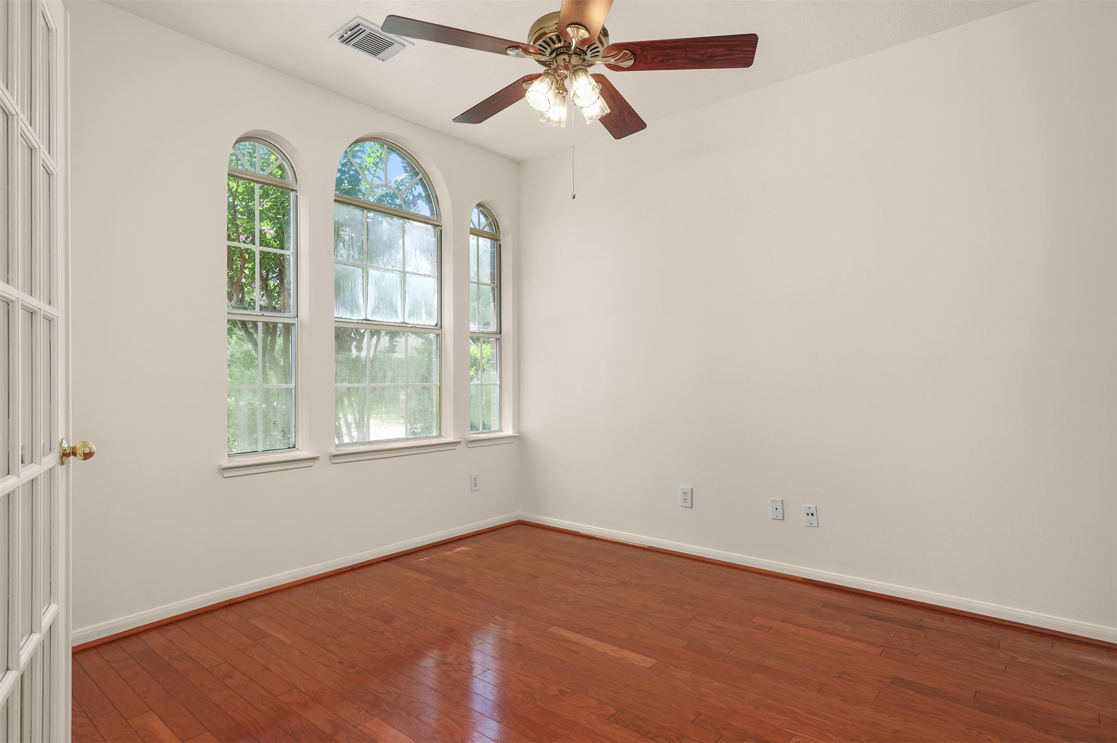 1607 Orlando Street Property Photo 16