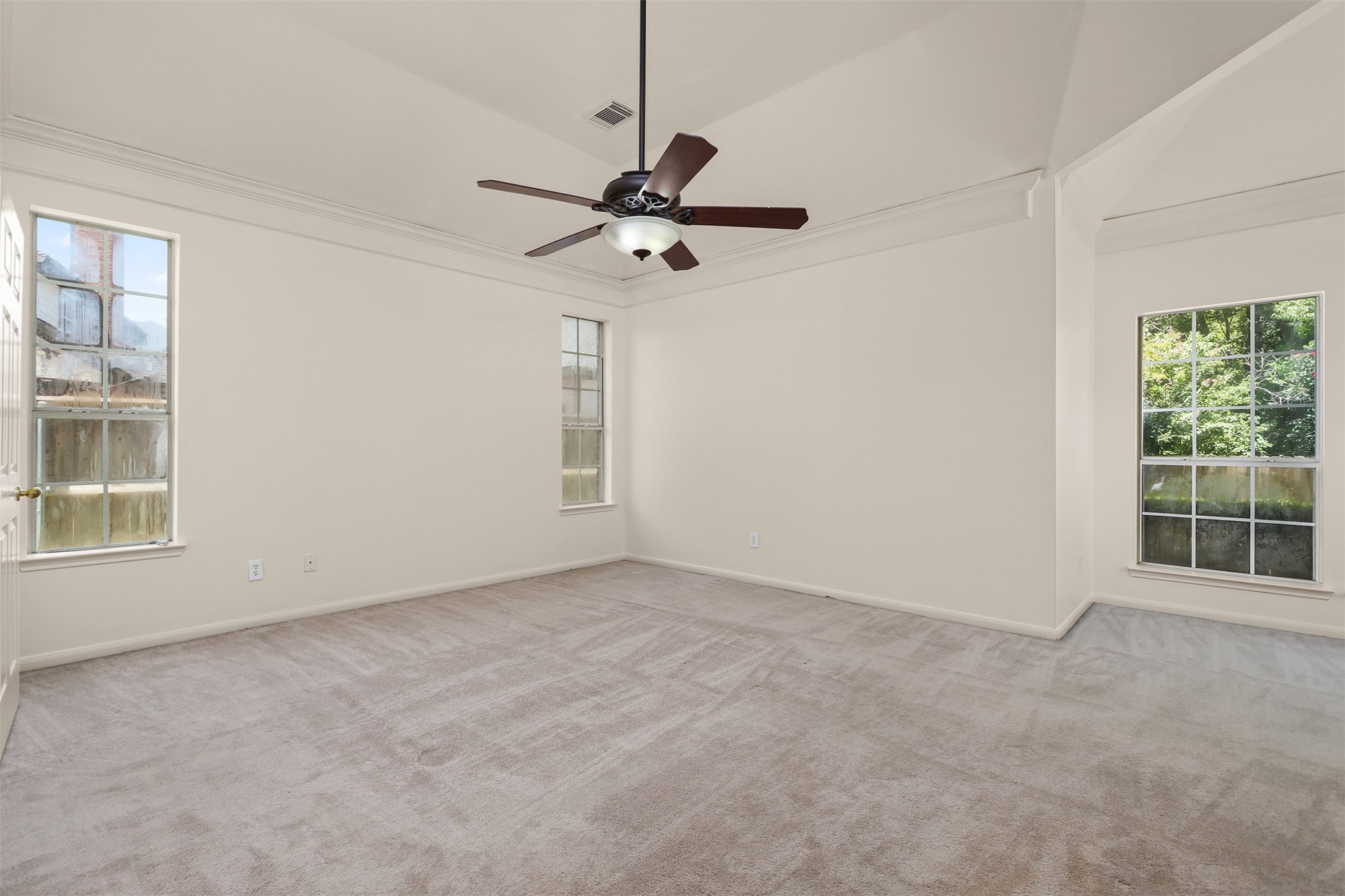 1607 Orlando Street Property Photo 18