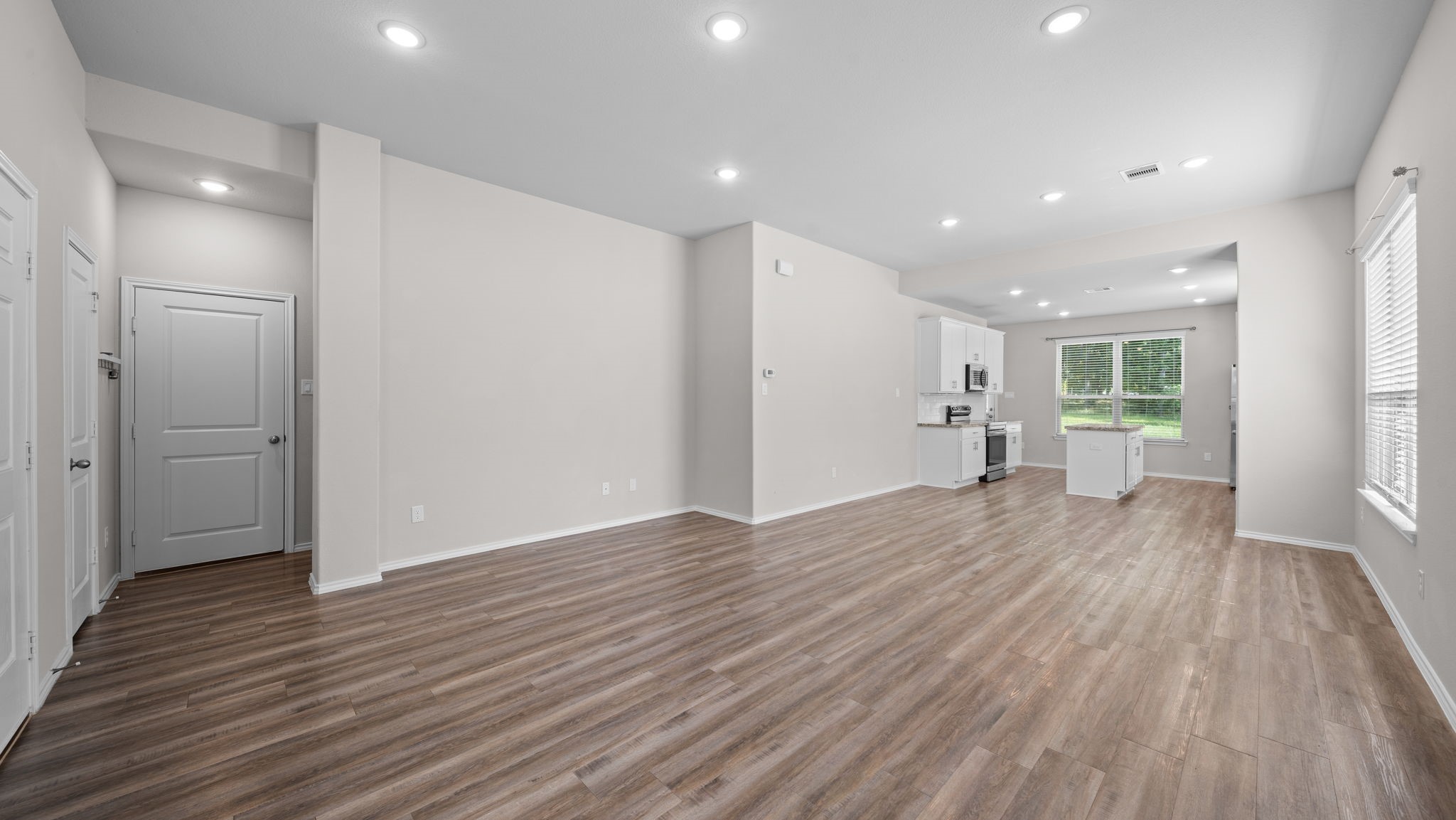 18140 Mail Route Road Property Photo 5