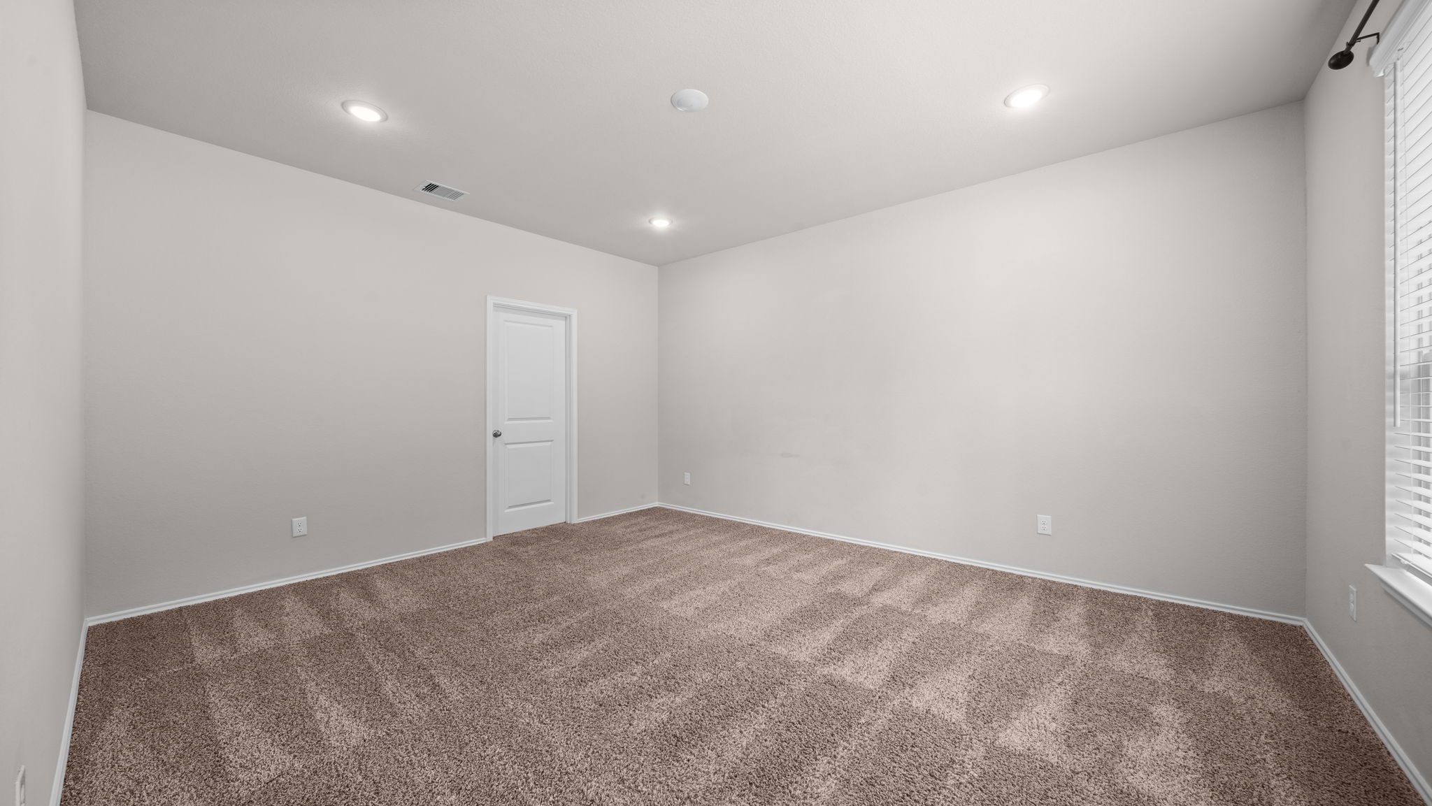 18140 Mail Route Road Property Photo 12