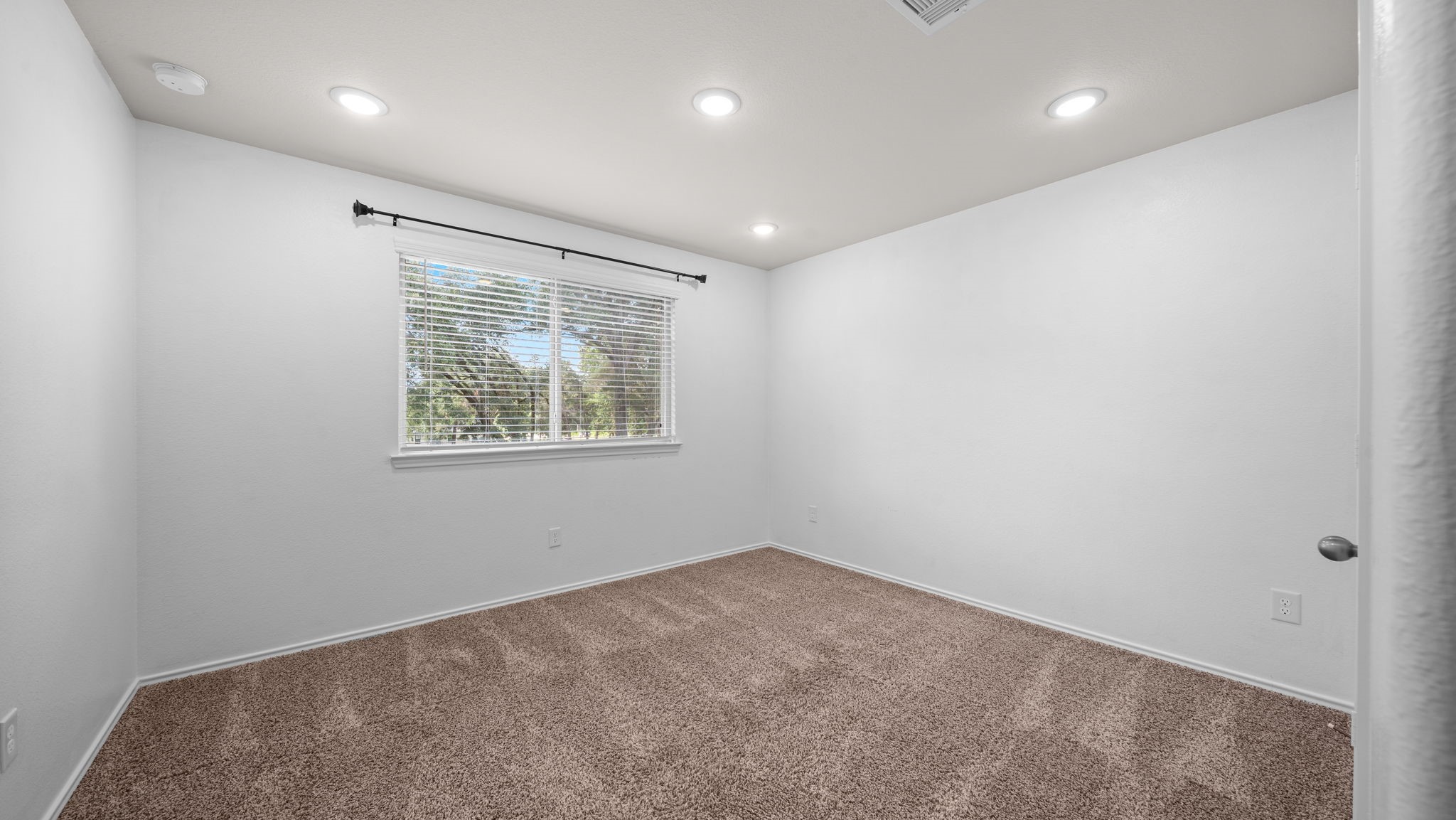 18140 Mail Route Road Property Photo 20