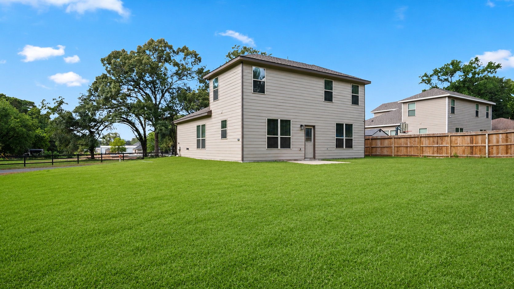18140 Mail Route Road Property Photo 23