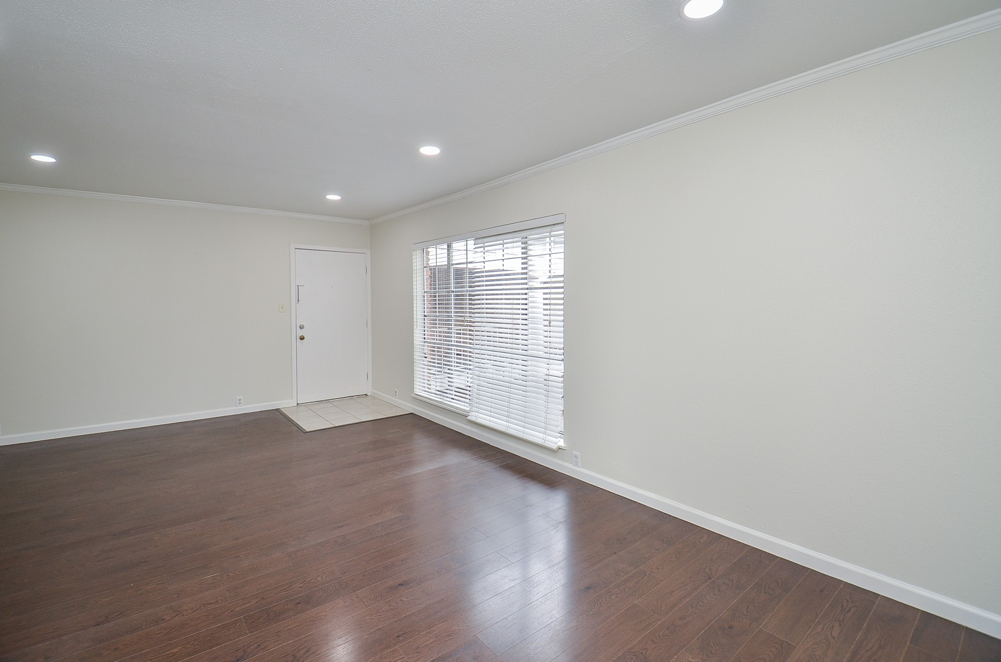 2121 Fountain View Drive D50 Property Photo 11